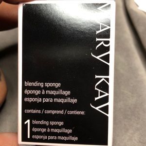 Blending sponge